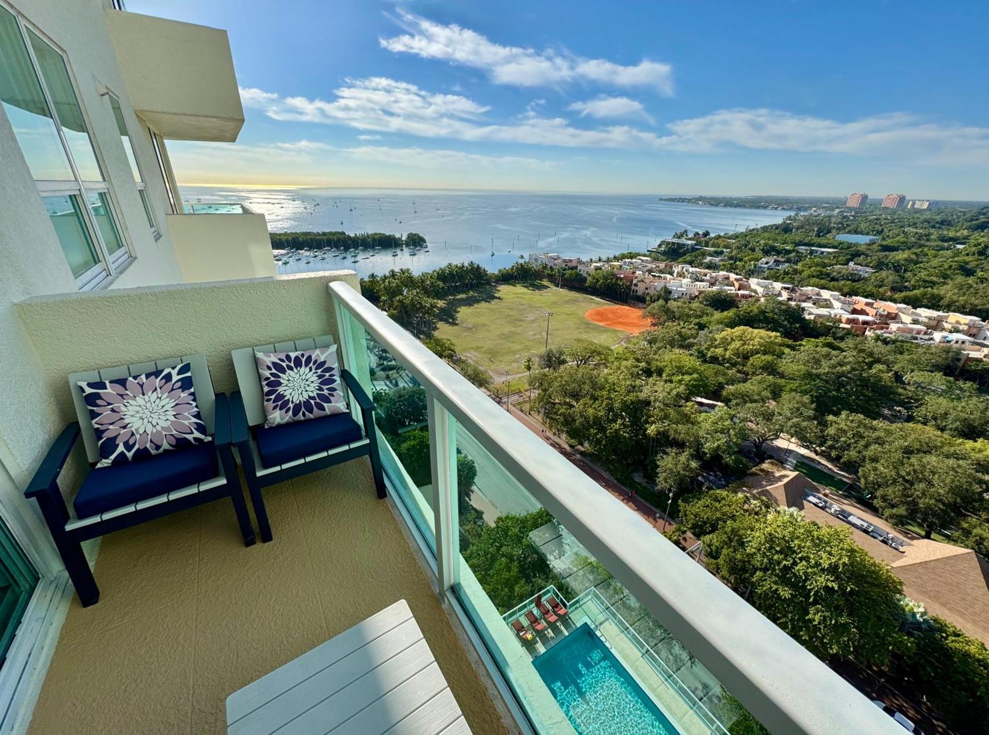 Balcony Ocean View ! Pool - Wifi - Gym - Parking Apartamento Miami Exterior foto